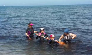 Ambiance du club de marche aquatique Corse.
